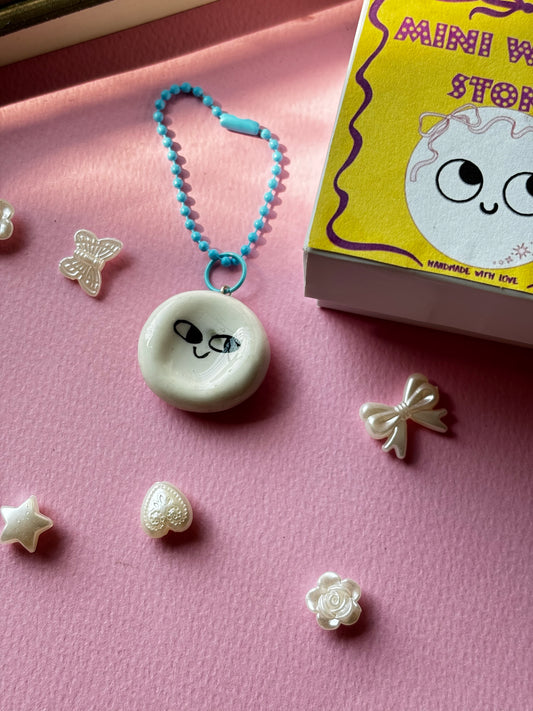 Side Eye Face Mini Worry Stone